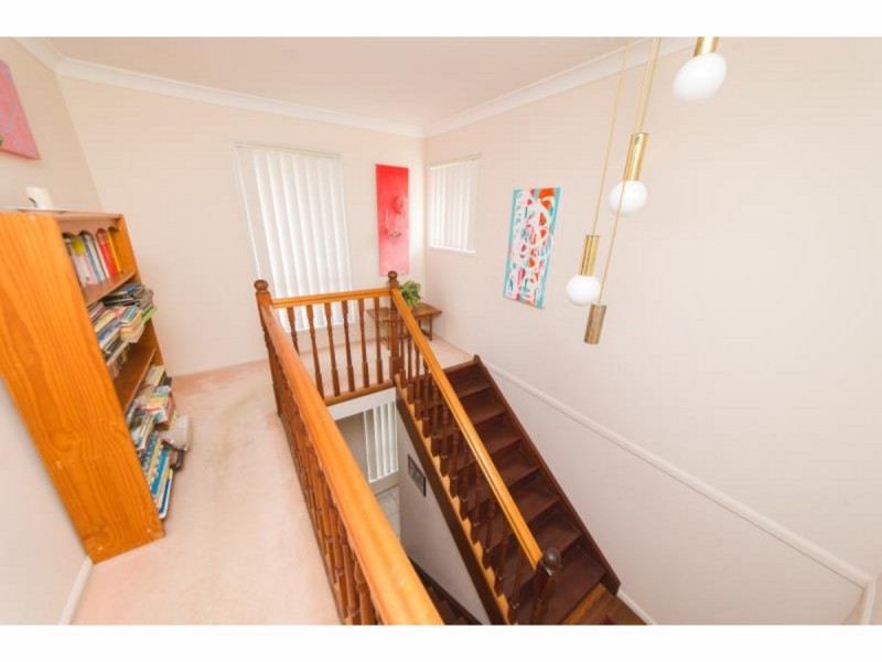 1/9 Kawana Close, Kawana QLD 4701